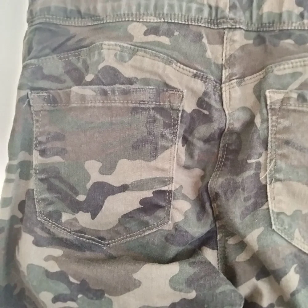 Coco + Carmen OMG Camouflage Skinny Jeans Size XS Holds You In Lifts You Up - Picture 10 of 16